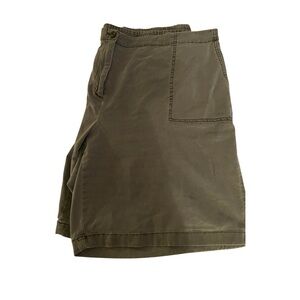 J. Jill Soft Green Cargo Shorts Plus Size 28W